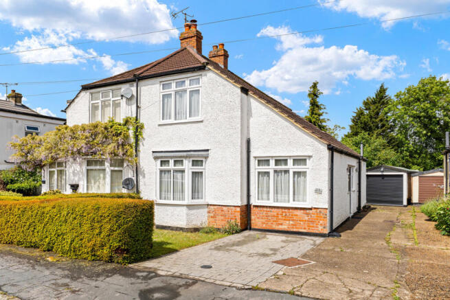 3 bed property, in Foxon Lane Gardens, £500,000
