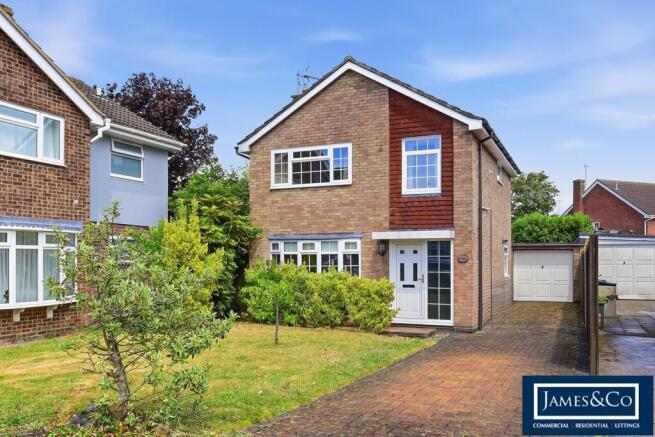 3 bed property, in Barnston Green, £420,000