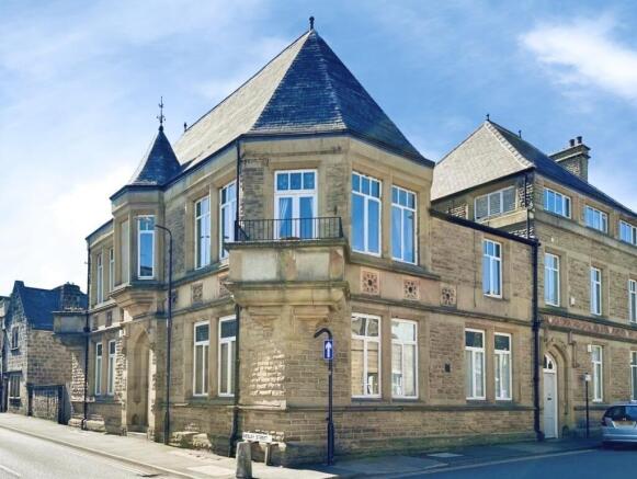 3 bed property, in Wesley Street, £330,000