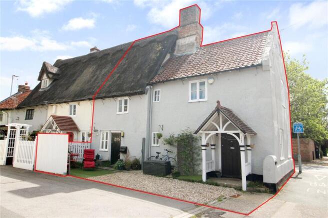 3 bed property, in The Street, £230,000
