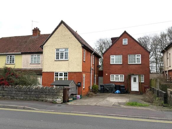 6 bed property, in Bere Lane, £535,000