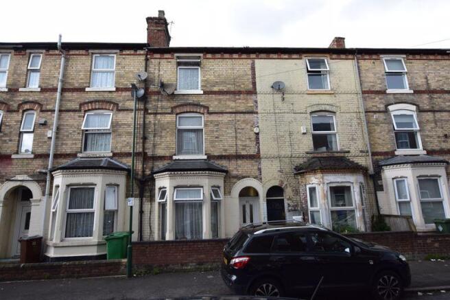 3 bed property, in Collison Street, £160,000