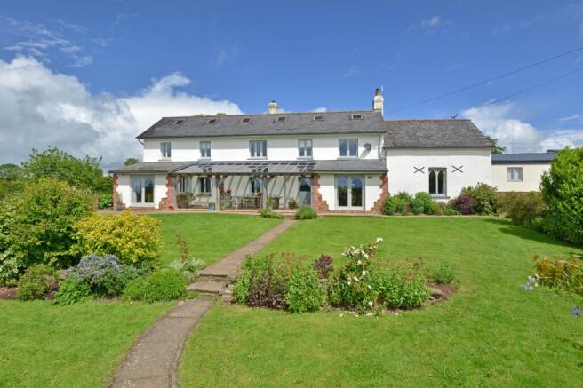 7 bed property, in Pennymoor, £1,650,000