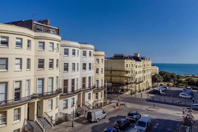 Studio, in Brunswick Place, £100,000