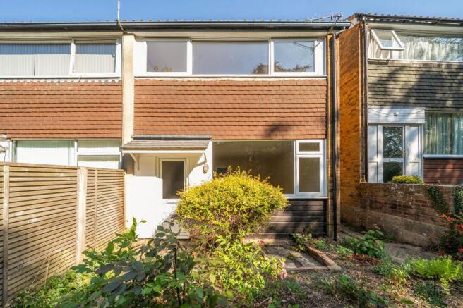 3 bed property, in Fowlers Hill, £289,950