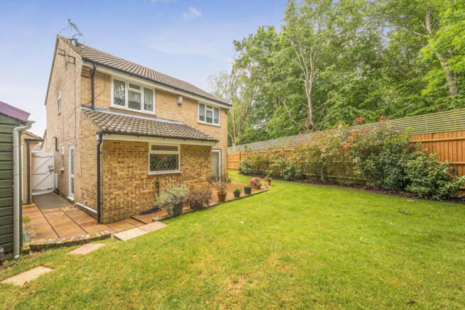 4 bed property, in The Platters, £575,000