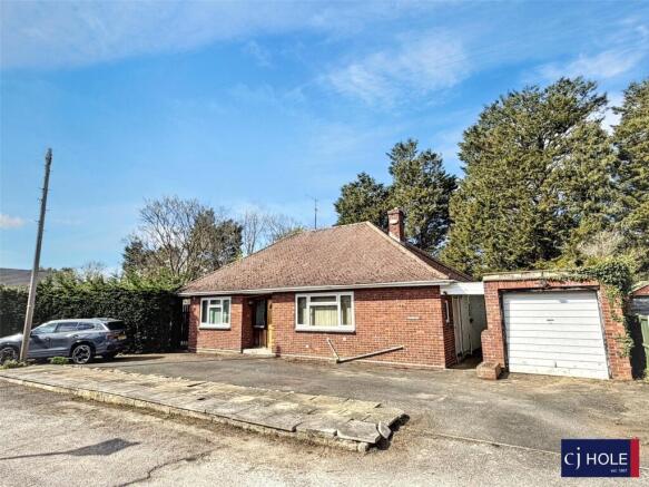 2 bed property, in Belmont Avenue, £350,000