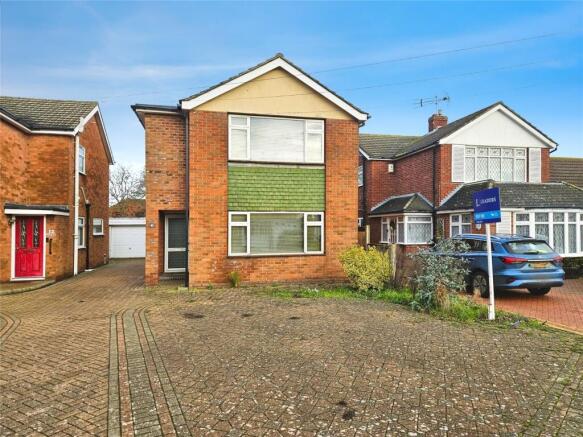 3 bed property, in Sherwood Drive, £270,000