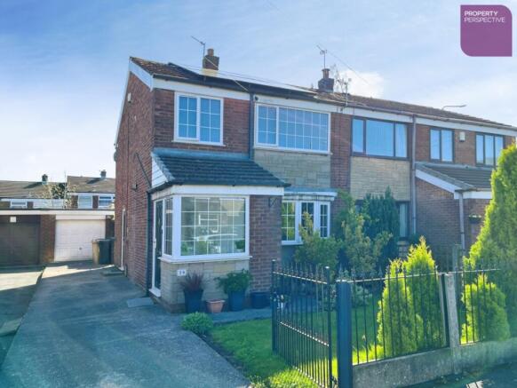 3 bed property, in Philips Avenue, £195,000