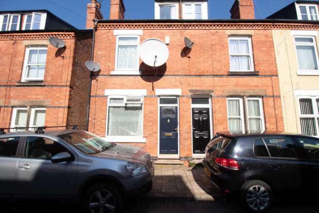 3 bed property, in Lord Street, £180,000