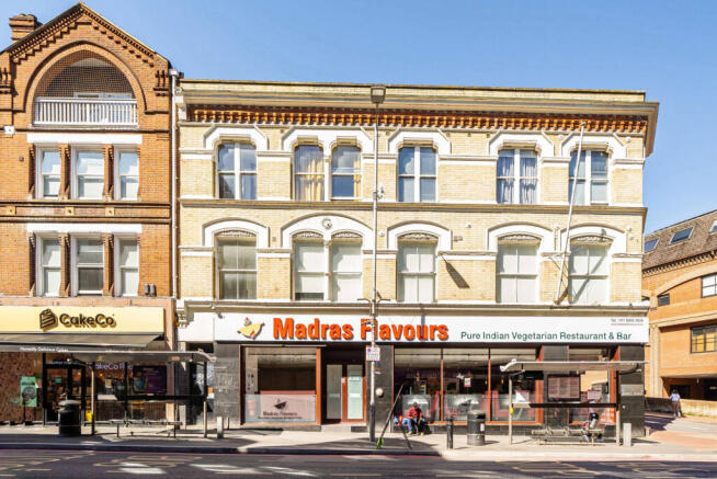 1 bed property, in Abbey Square, £190,000