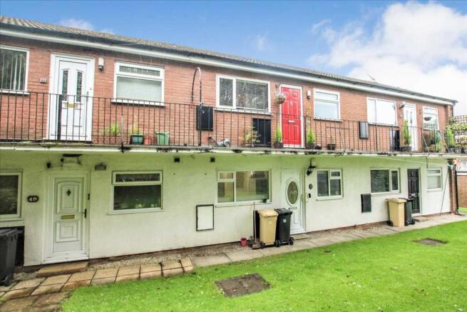 1 bed property, in Alexandria Drive, £90,000