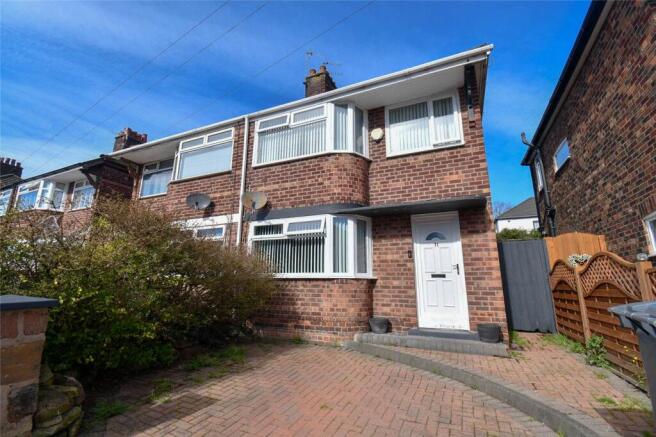 3 bed property, in Mallory Road, £210,000