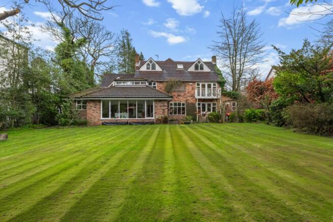 5 bed property, in Rossmill Lane, £1,650,000