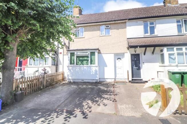 3 bed property, in Springhead Road, £360,000