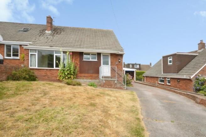 3 bed property, in Wiltshire Close, £325,000