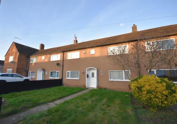 3 bed property, in Ringway, £190,000