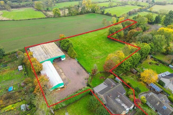 4 bed property, in Reeves Lane, £950,000