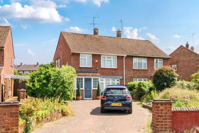 3 bed property, in Bowling Green Road, £475,000