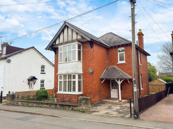 4 bed property, in Church Road, £425,000