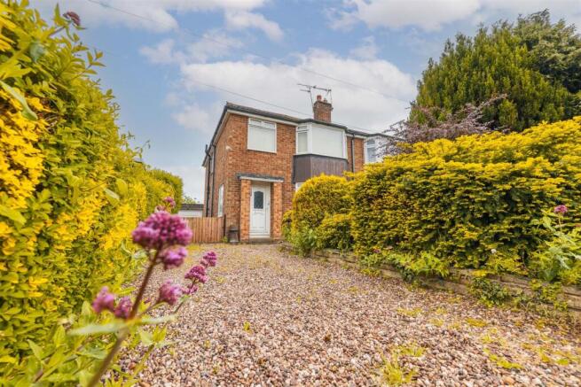 3 bed property, in Raby Park Road, £240,000