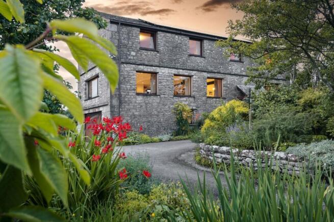 4 bed property, in Kerine, £650,000