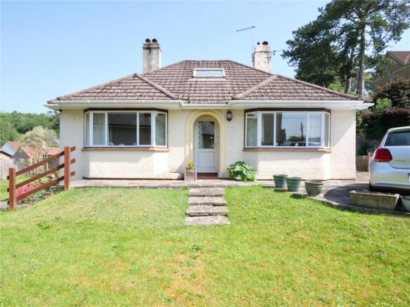 3 bed property, in Waterloo Road, £350,000