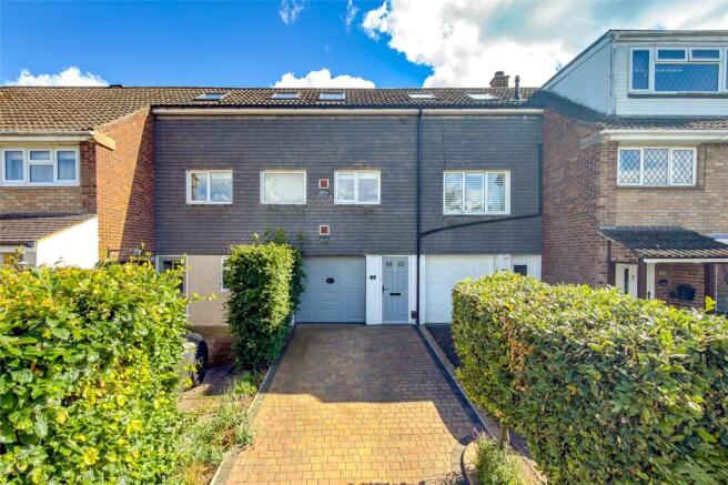 3 bed property, in Garrard Way, £575,000