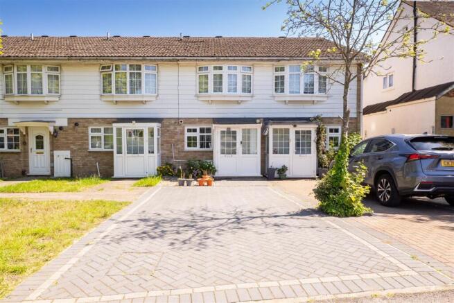 3 bed property, in Ringstead Road, £525,000
