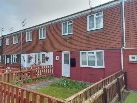 3 bed property, in Ravenspurn Way, £85,000