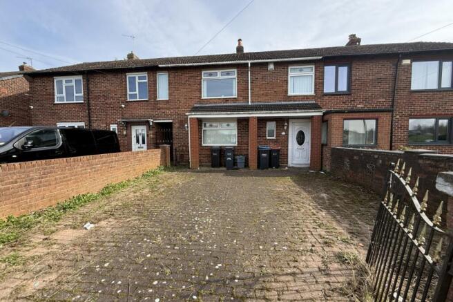 3 bed property, in Marlborough Road, £160,000