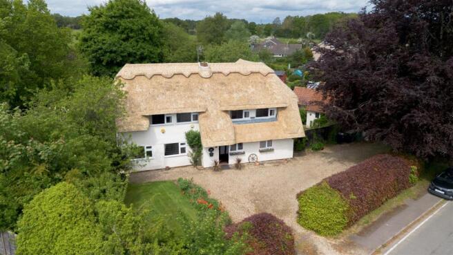 4 bed property, in Rickling Green, £999,995