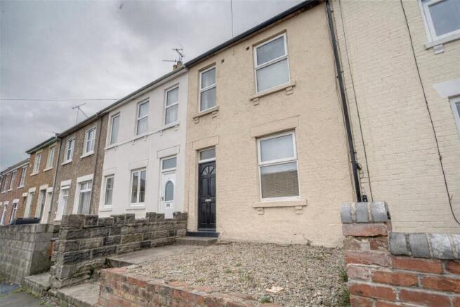 5 bed property, in Stafford Street, £260,000