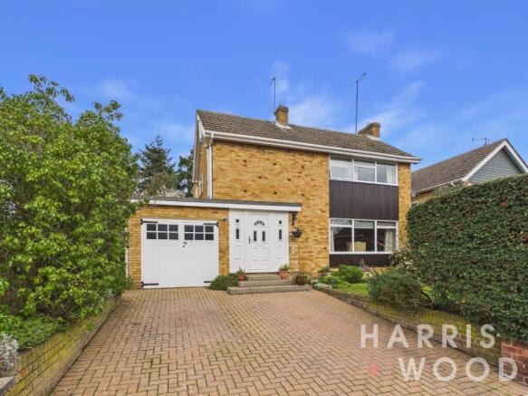4 bed property, in Wordsworth Road, £500,000
