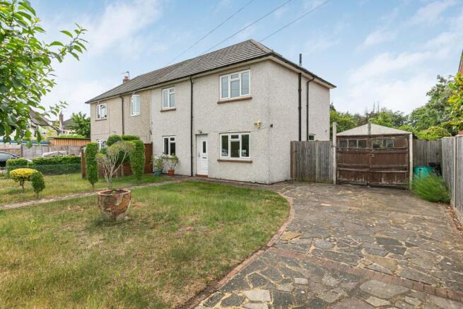 3 bed property, in Petersham Avenue, £500,000