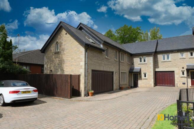 5 bed property, in Montpellier Mews, £795,000
