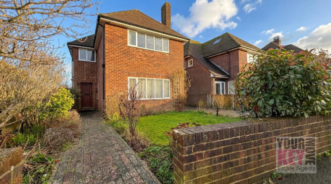 3 bed property, in Surrenden Road, £500,000