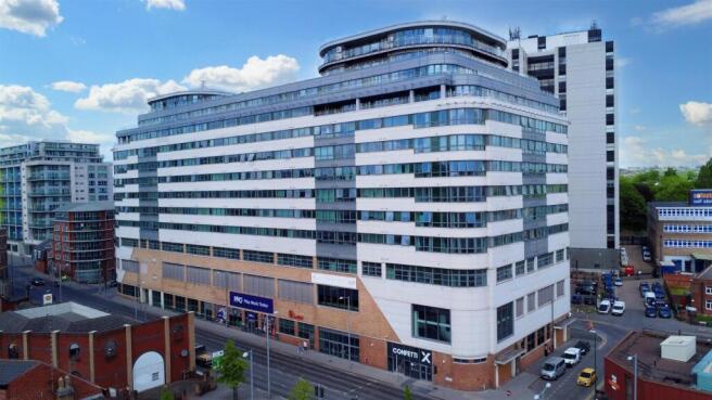 1 bed property, in Huntingdon Street, £90,000
