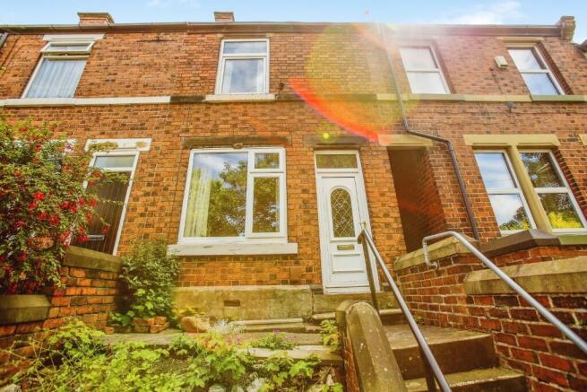 2 bed property, in Psalters Lane, £90,000