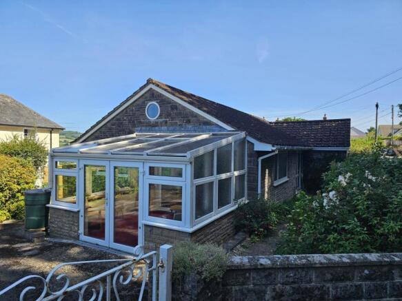 3 bed property, in Axminster Road, £315,000