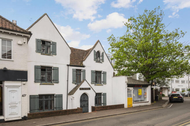 4 bed property, in Bridge Street, £1,000,000