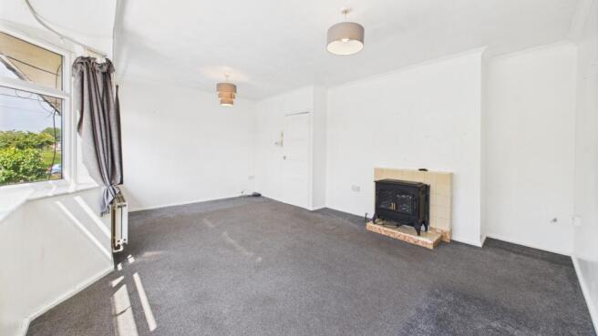 2 bed property, in Lexington Road, £89,900
