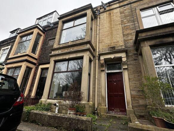 3 bed property, in Thursby Square, £80,000