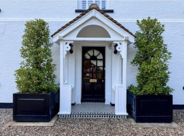 4 bed property, in Mill Road, £1,250,000