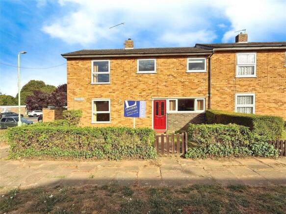3 bed property, in Hanmer Walk, £160,000