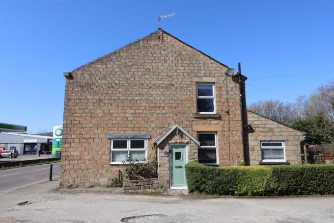 2 bed property, in Brookfield, £200,000