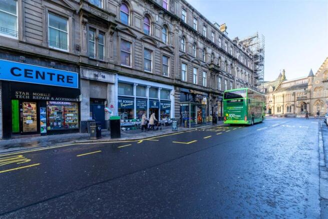 4 bed property, in 94 Commercial Street, £149,950