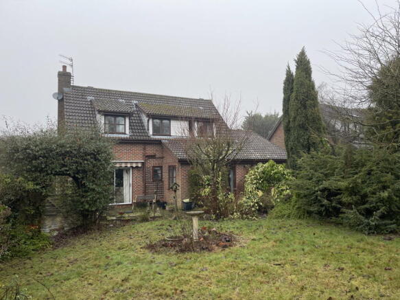 3 bed property, in Westleton, £650,000