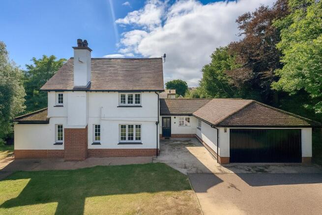 4 bed property, in Burrow Lane, £575,000