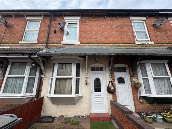 3 bed property, in Grosmont Avenue, £170,000